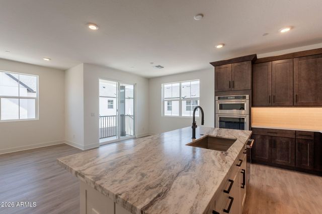 11300 N CASA DEGA Drive 1091, Surprise, AZ 85388