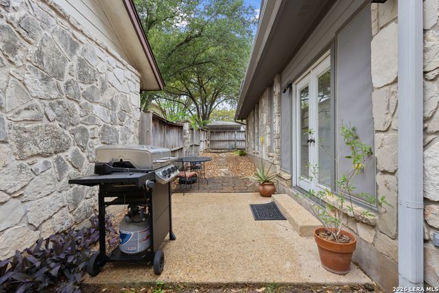 8419 Burwell, San Antonio, TX 78254