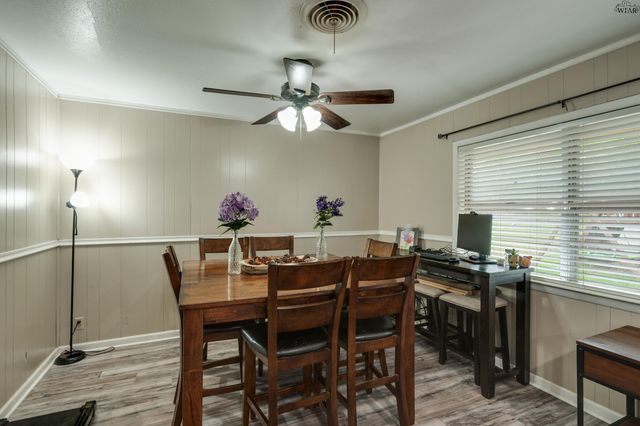 1509 DOUGLAS DRIVE, Iowa Park, TX 76367