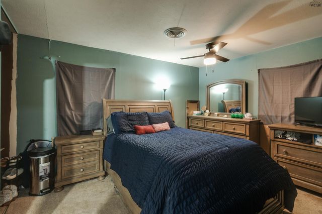 1509 DOUGLAS DRIVE, Iowa Park, TX 76367