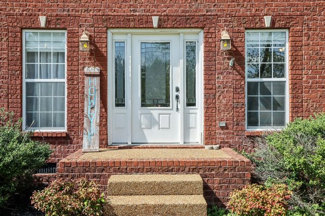 407 Ranch Rd, Portland, TN 37148