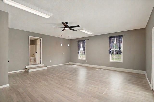 407 Ranch Rd, Portland, TN 37148