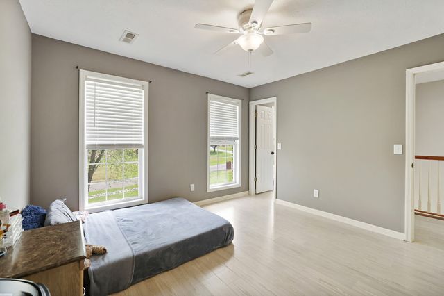 407 Ranch Rd, Portland, TN 37148