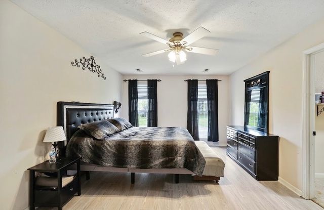 407 Ranch Rd, Portland, TN 37148