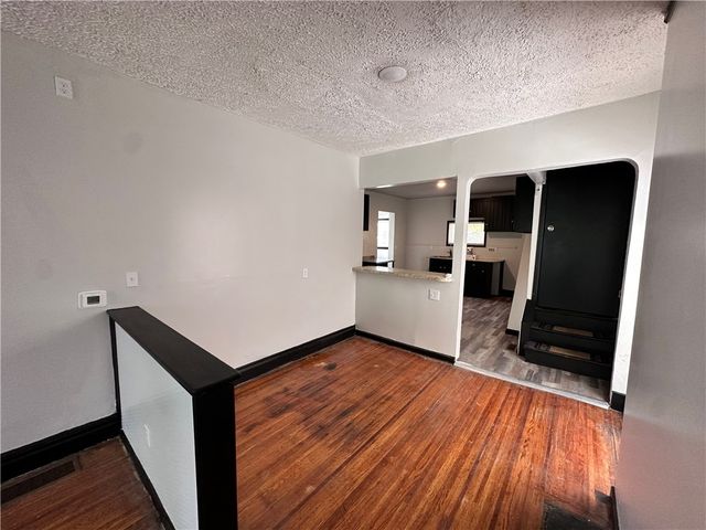 50 Sherwood Avenue, Rochester, NY 14619