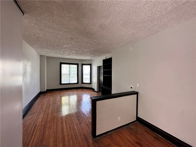 50 Sherwood Avenue, Rochester, NY 14619