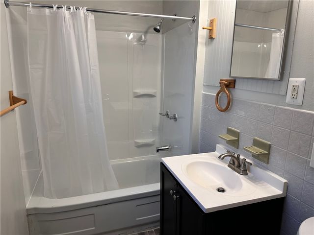 50 Sherwood Avenue, Rochester, NY 14619