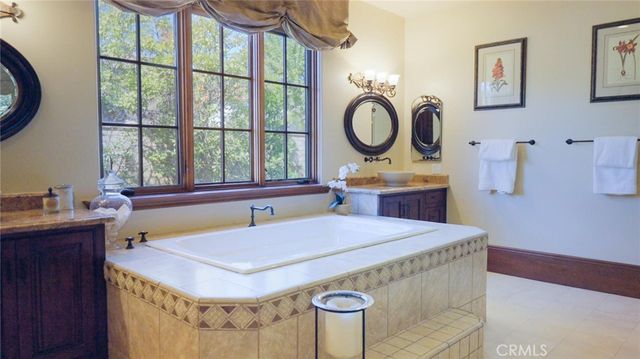 25532 Oak Meadow Drive, Valencia, CA 91381