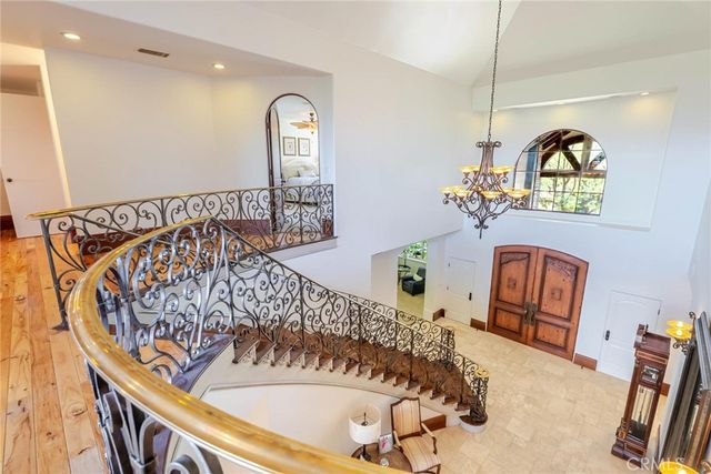 25532 Oak Meadow Drive, Valencia, CA 91381