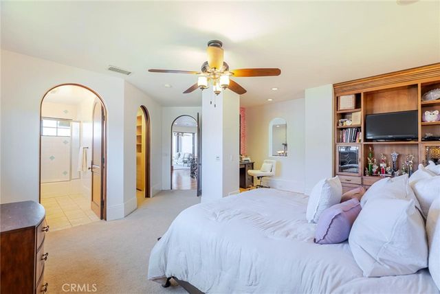 25532 Oak Meadow Drive, Valencia, CA 91381