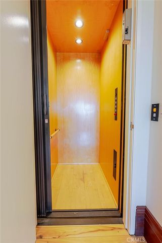 25532 Oak Meadow Drive, Valencia, CA 91381