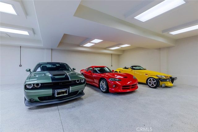 25532 Oak Meadow Drive, Valencia, CA 91381