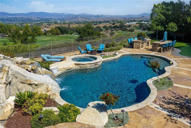 25532 Oak Meadow Drive, Valencia, CA 91381