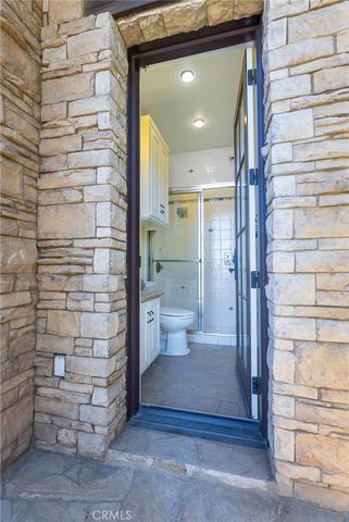 25532 Oak Meadow Drive, Valencia, CA 91381