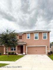 529 Forest Trace Cir, Titusville, FL 32780