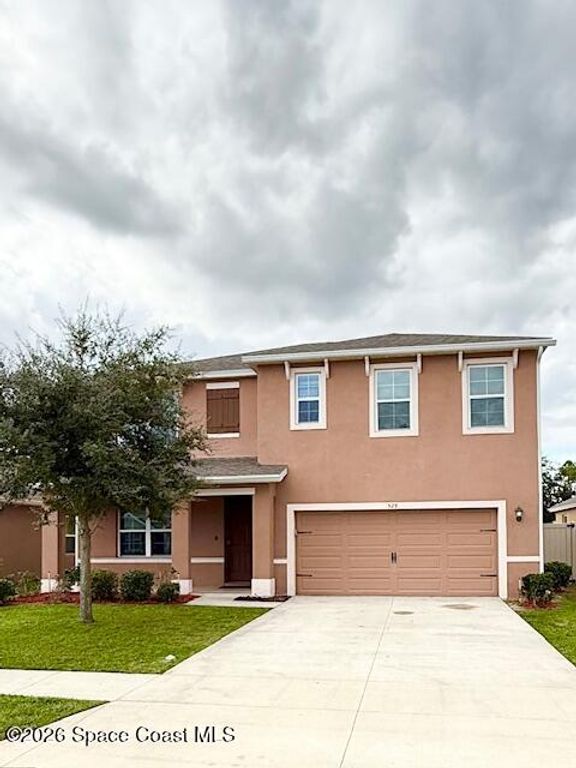 529 Forest Trace Cir, Titusville, FL 32780