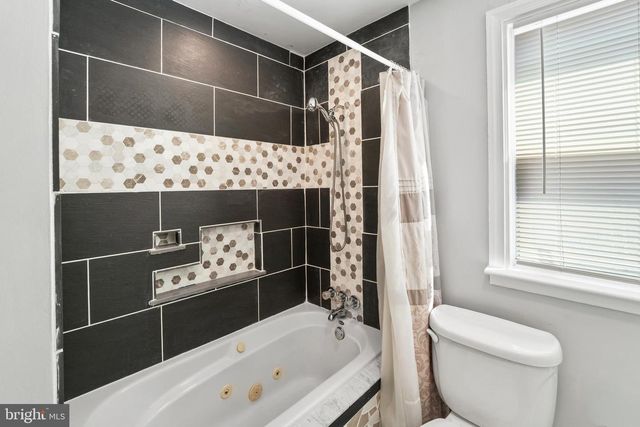 113 1ST, Lindenwold, NJ 08021