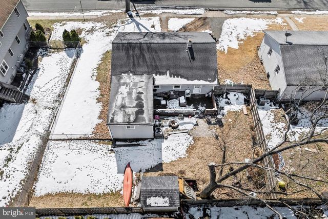 113 1ST, Lindenwold, NJ 08021