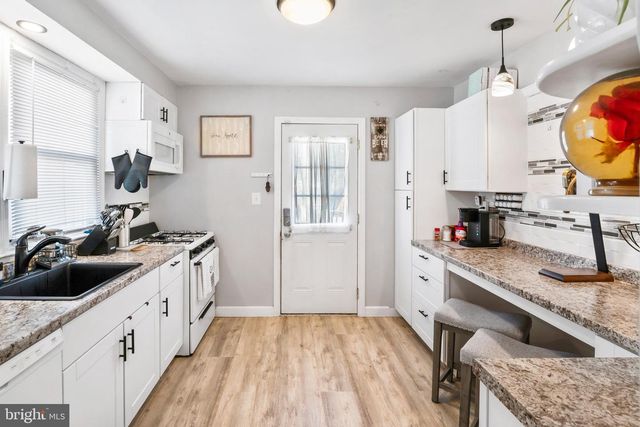 113 1ST, Lindenwold, NJ 08021