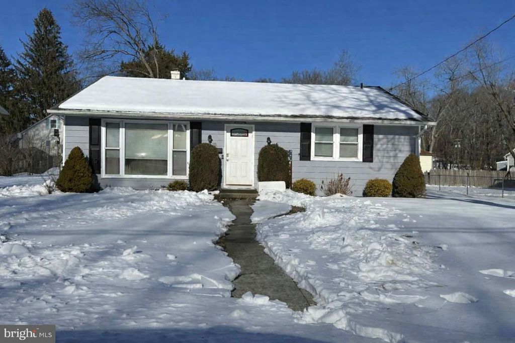 113 1ST, Lindenwold, NJ 08021