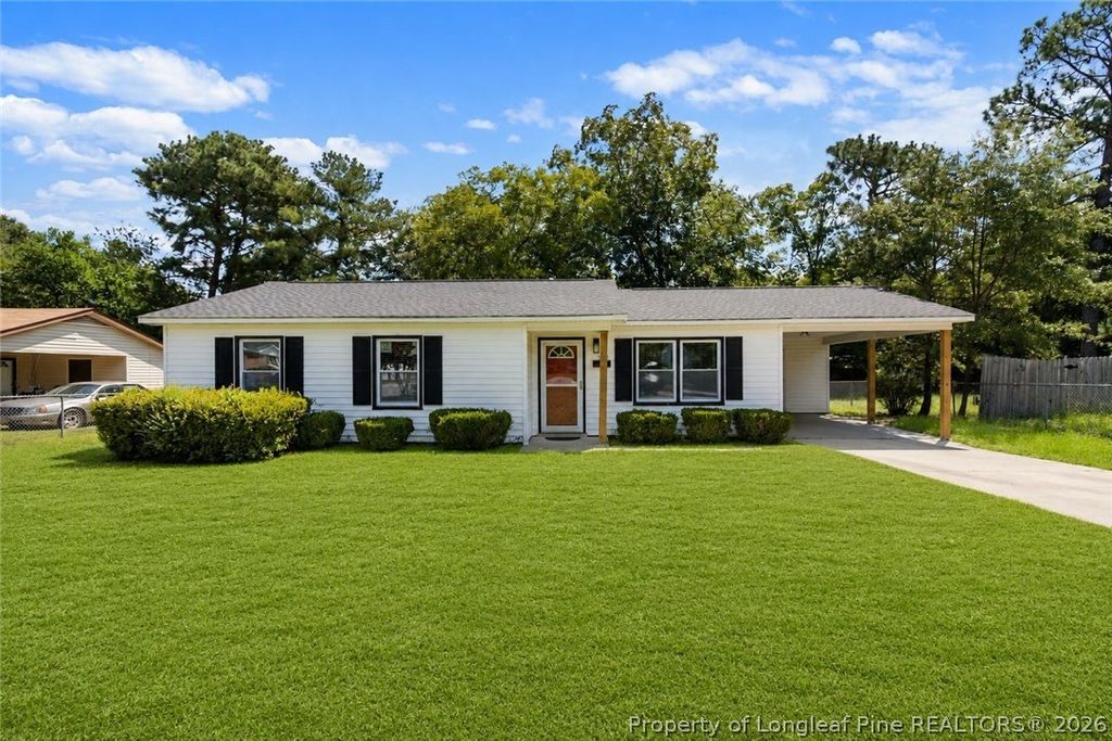 1719 Merry Oaks Drive, Fayetteville, NC 28304 — photo 2