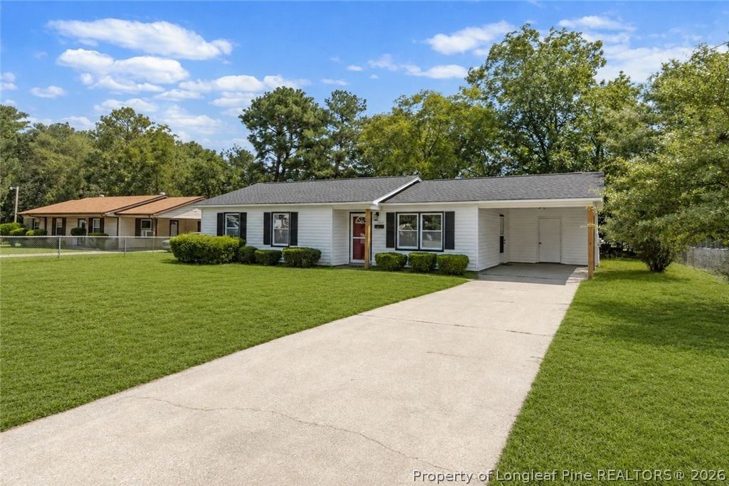 1719 Merry Oaks Drive, Fayetteville, NC 28304 — photo 4