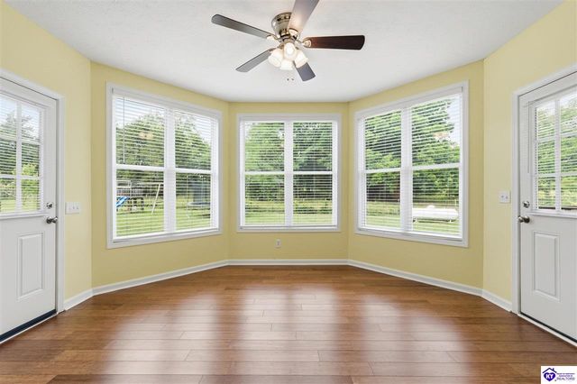3562 Hardinsburg Road, Cecilia, KY 42724