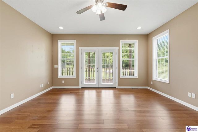 3562 Hardinsburg Road, Cecilia, KY 42724