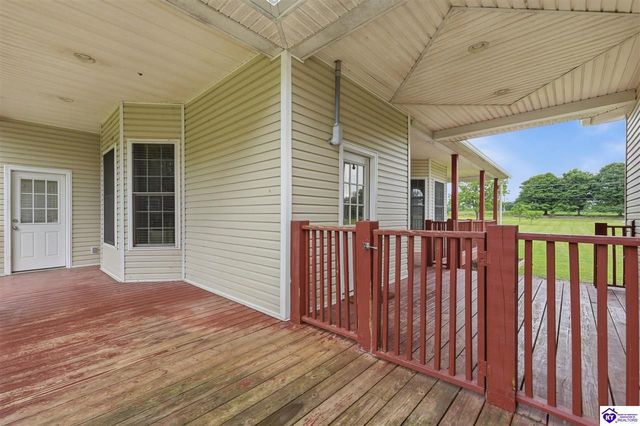 3562 Hardinsburg Road, Cecilia, KY 42724