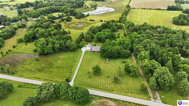 3562 Hardinsburg Road, Cecilia, KY 42724