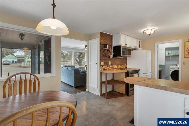 2629 Lansing Av NE, Salem, OR 97301