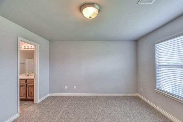 19108 Vea Drive, Edmond, OK 73012