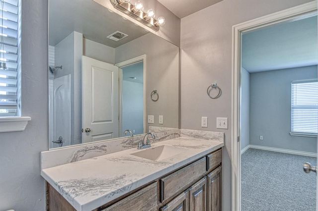 19108 Vea Drive, Edmond, OK 73012