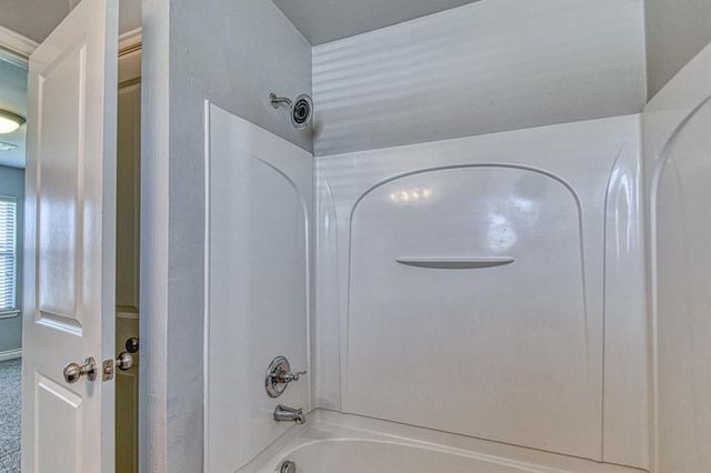 19108 Vea Drive, Edmond, OK 73012