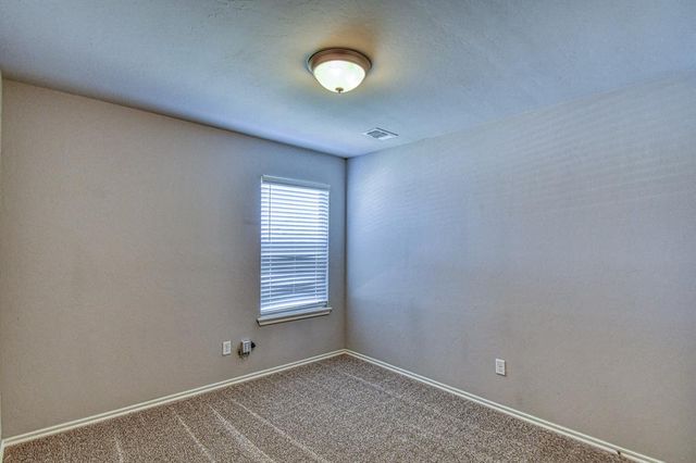 19108 Vea Drive, Edmond, OK 73012