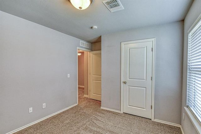 19108 Vea Drive, Edmond, OK 73012