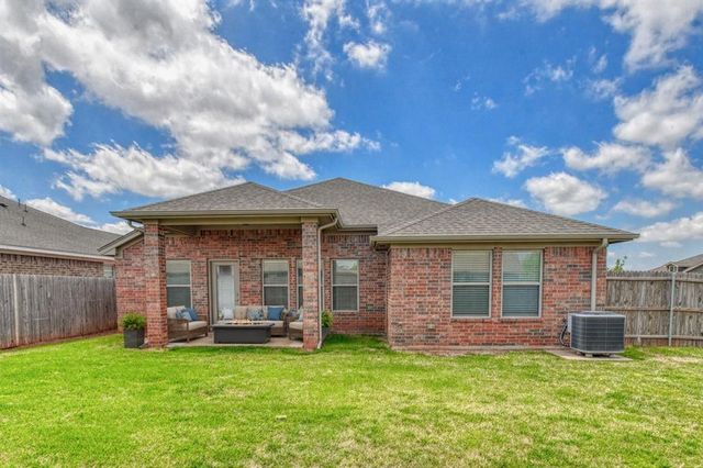 19108 Vea Drive, Edmond, OK 73012