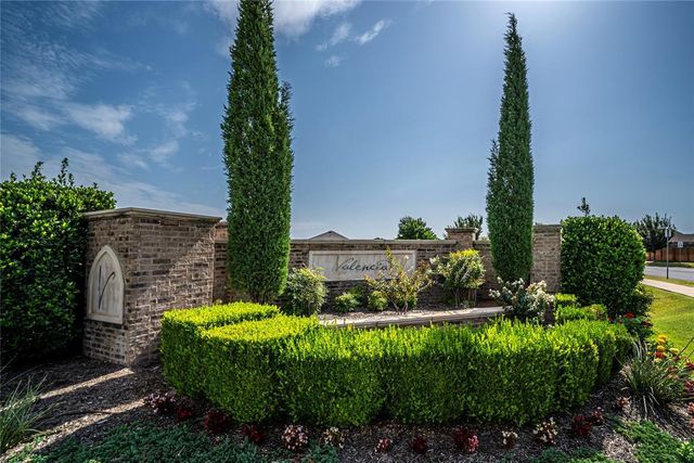 19108 Vea Drive, Edmond, OK 73012