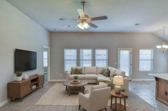 19108 Vea Drive, Edmond, OK 73012