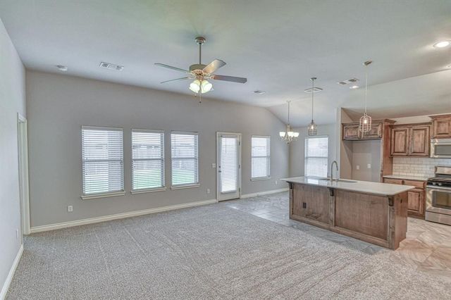 19108 Vea Drive, Edmond, OK 73012