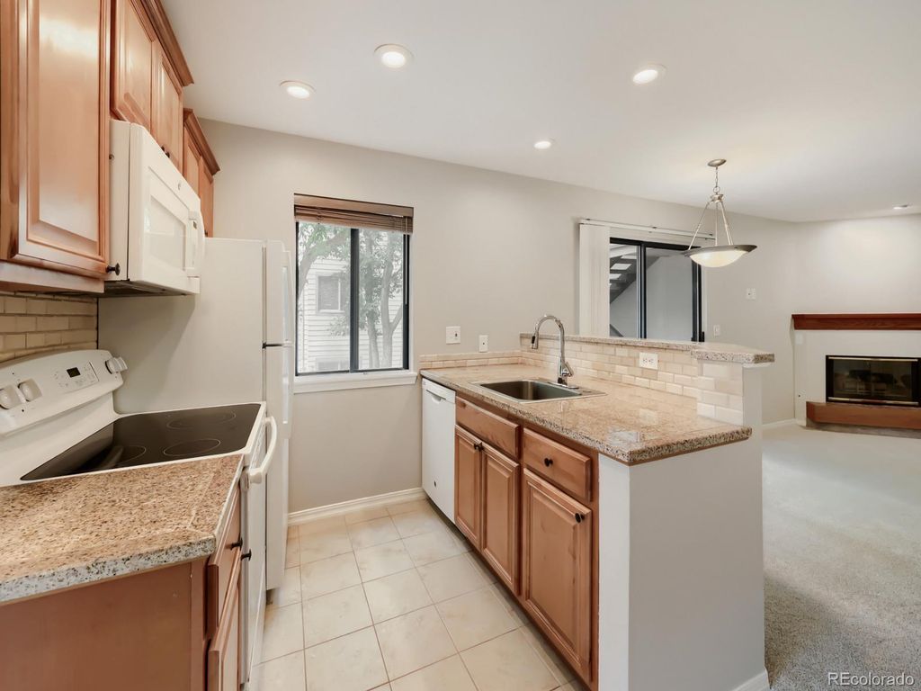 Image 10 of property listing at 6380 S Boston Street 8-283, Greenwood Village, CO 80111