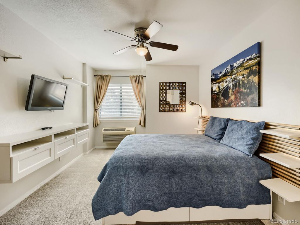 Image 14 of property listing at 6380 S Boston Street 8-283, Greenwood Village, CO 80111