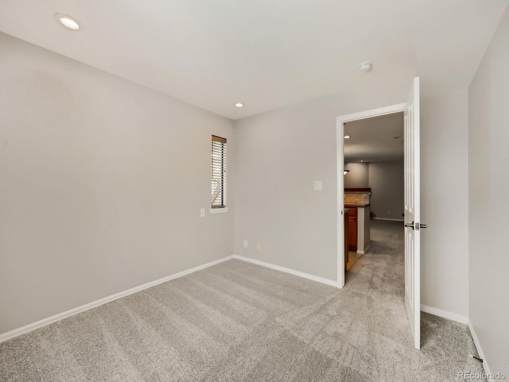 Image 23 of property listing at 6380 S Boston Street 8-283, Greenwood Village, CO 80111