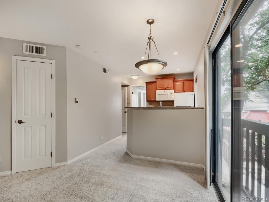 Image 7 of property listing at 6380 S Boston Street 8-283, Greenwood Village, CO 80111