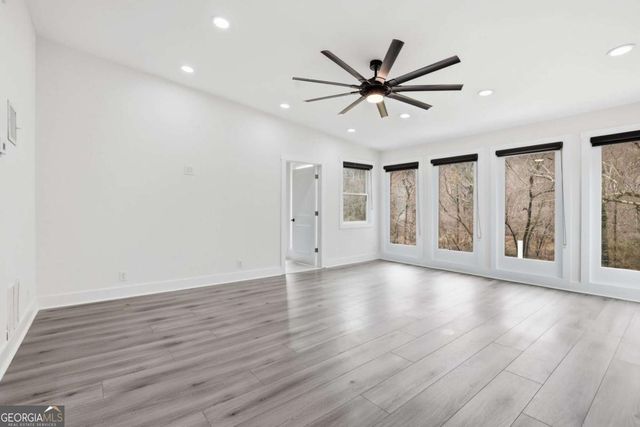 9785 La View Circle, Roswell, GA 30075