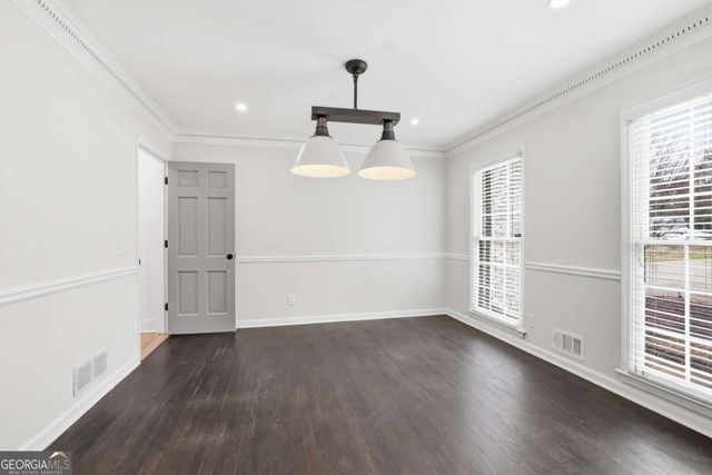 9785 La View Circle, Roswell, GA 30075