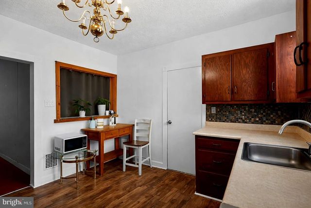 236 KOSSUTH ST, Riverside, NJ 08075