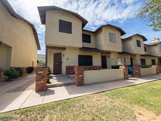170 E GUADALUPE Road 142, Gilbert, AZ 85234