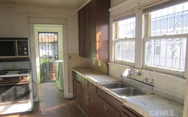 315 W Cedar, Compton, CA 90220