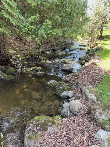 13 Austin Road, Fairfax, VT 05454